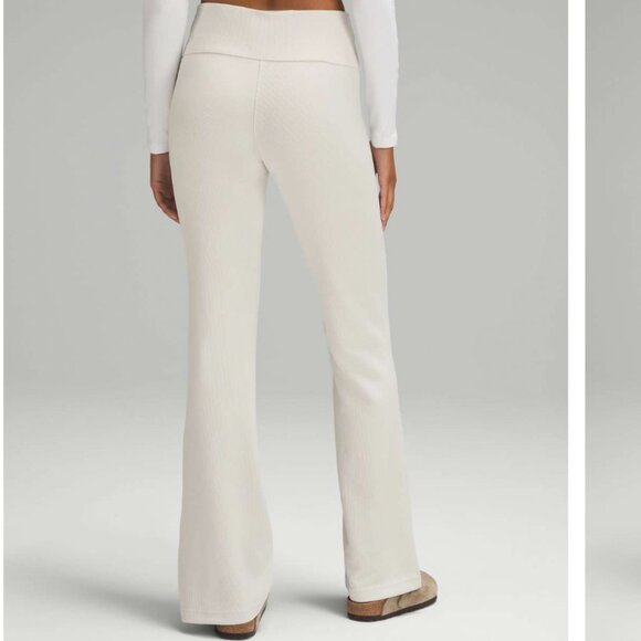 Lululemon Brushed Softstreme Ribbed Zip Flared Pant 32.5" Bone Size 8 - Picture 4 of 11